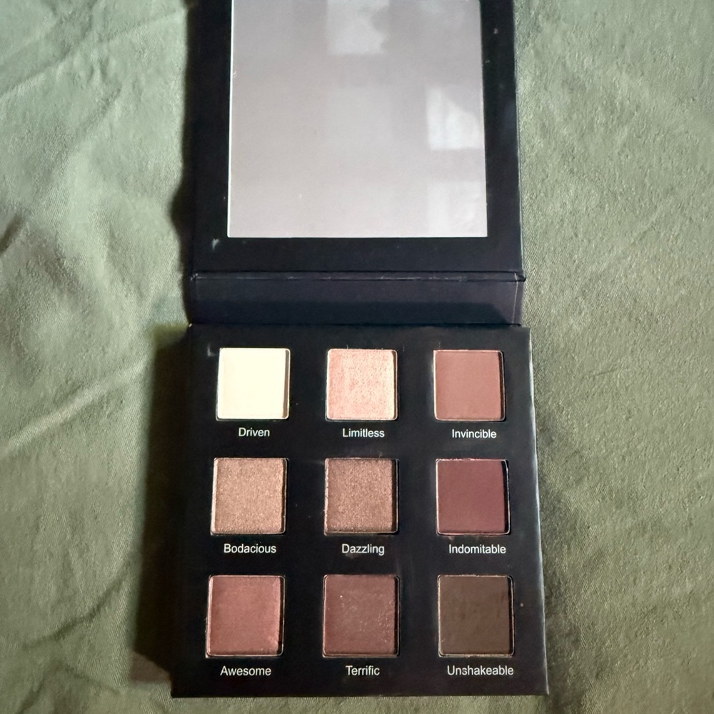 RealHer II Shadow Palette - Do Your Squats